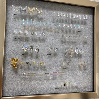 ミディアム Lance nailのネイルデザイン