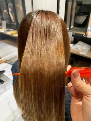 ロング 白髪ぼかし/髪質改善 🌟小山 龍一🌟のヘアスタイル