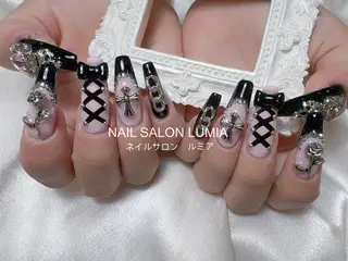 ネイル ネイルサロン ルミア Lumia 店長のネイルデザイン