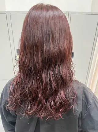 カラー ビアンコドゥーエ プロデュースバイ ローブ所属・奥田 杏夏のヘアスタイル