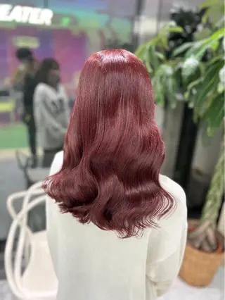 カラー girlな暖色ヘア 🪽🫧ハルナ🎀のヘアスタイル