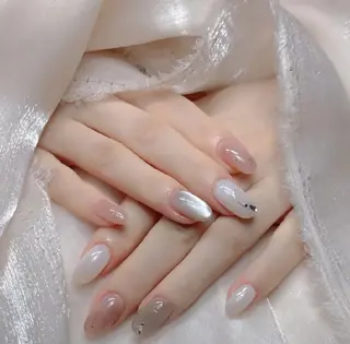 ネイル パラジェル＆フィルイン取り扱いサロンSol Nail所属・Sol Nail ミネのネイルデザイン