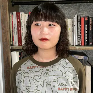 ミディアム パーマ 岩橋 生和のヘアスタイル