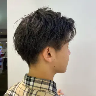 ショート Uni.(ユニ)所属・渡邊 唯のヘアスタイル