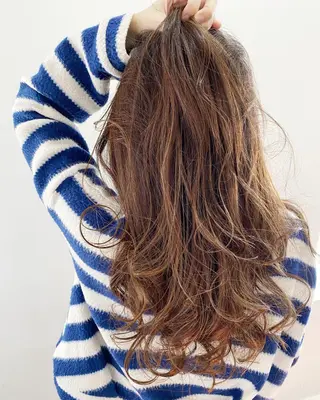 ロング カラー フラム所属・WATANABE MISAKIのヘアスタイル