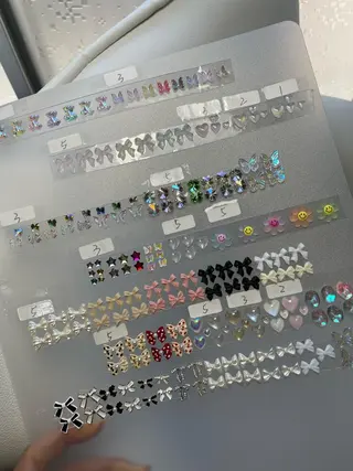 ネイル M🌷nail 長さだし専門店のネイルデザイン