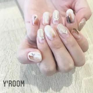 ネイル YUKA （ネイリスト）のネイルデザイン