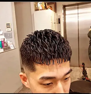 ショート 髪ingヨシムラ所属・吉村 拓也のヘアスタイル