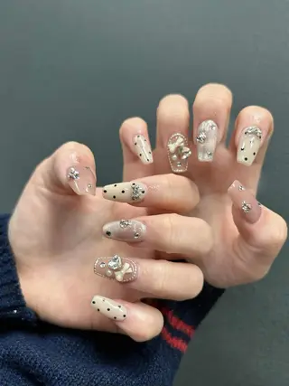 ネイル Tini ANA.CHUOのネイルデザイン