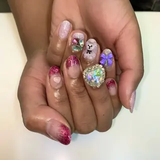 ネイル Kira-ra所属・Kira-ra💎 KIRARIのネイルデザイン