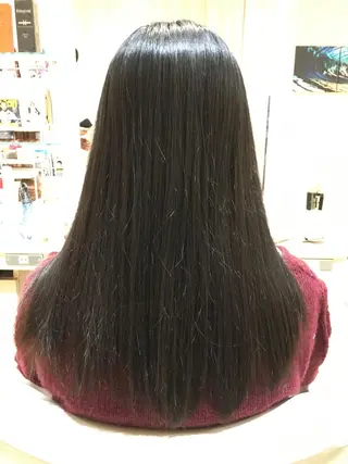 ロング ツヤ髪🌈髪質改善 🌈ナカゴシのヘアスタイル