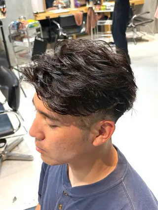 パーマ メンズ elima調布所属・澤崎 ゆらのヘアスタイル