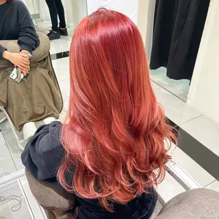 ロング カラー 濱田輝レイヤー 韓国風 ハイトーンのヘアスタイル