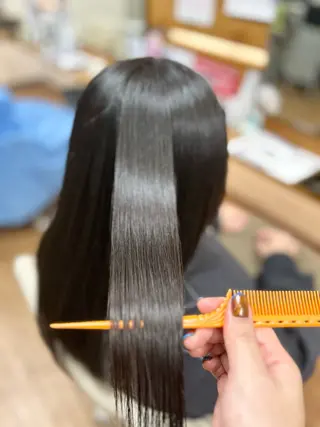 ロング 神谷 千明のヘアスタイル