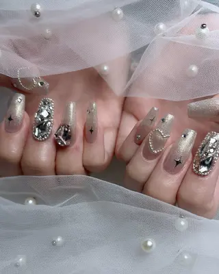 ネイル ToliyDeliy akemiのネイルデザイン