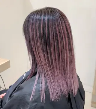 セミロング カラー プログレス小平小川所属・フェザー/波巻き 雫石大夢のヘアスタイル