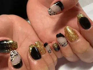 ネイル QUEEN BEE所属・QUEEN BEEのマツエク・マツパデザイン