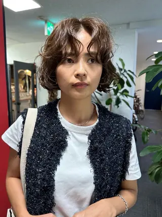 ミディアム パーマ regalo所属・青島 雄一朗のヘアスタイル
