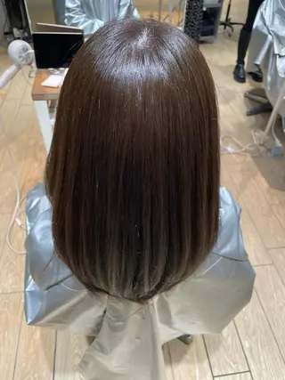 ミディアム カラー afloatkobe所属・美髪/髪質改善 川口凌弥のヘアスタイル