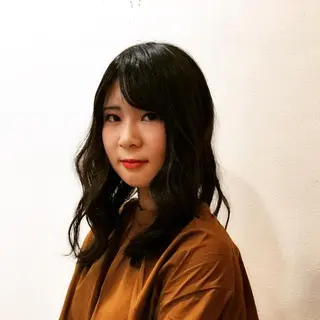 ロング カラー ヘアアレンジ KAIzen. tomoのヘアスタイル