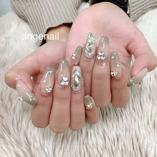 ネイル オーナーネイリスト MAKIのネイルデザイン