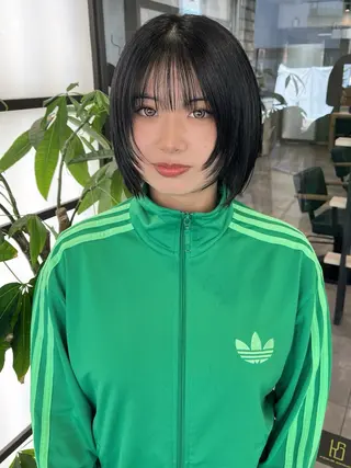 ショート カラー LUCK 本厚木店のヘアスタイル