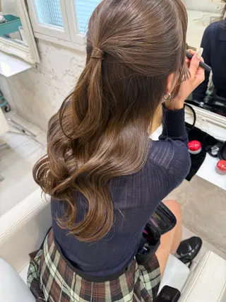 ロング ヘアアレンジ Noah's　Ark所属・透明感カラー🫧ヘア セット🫧松本菜月の眉毛・アイブロウイメージ