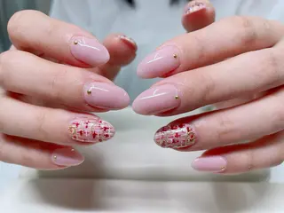 ネイル M&D BeautySalon銀座店所属・M&D 銀座店のネイルデザイン