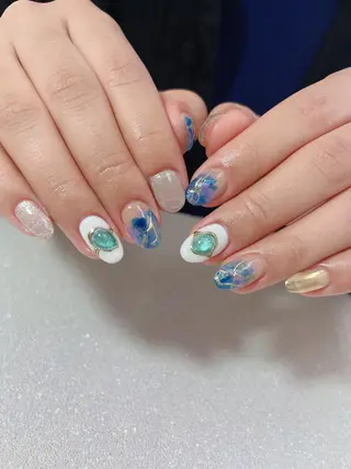 ネイル Flowerネイルサロン所属・. yukiのネイルデザイン