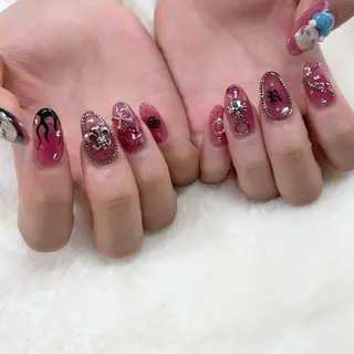 ネイル 東 千夏のネイルデザイン