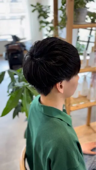 SORA.所属・由良 龍也のヘアスタイル