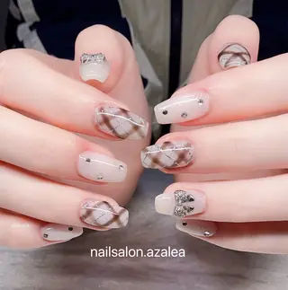 ネイル R inのネイルデザイン