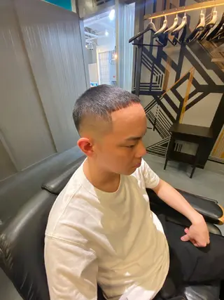 ショート yard namba所属・大阪なんば メンズサロンのヘアスタイル