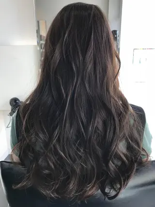 ロング カラー 関口 友行のヘアスタイル