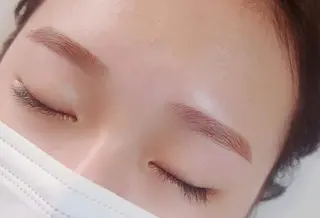 メンズ アイブロウ NAZ eyelash&eyebrow by medical salon所属・NAZ 表参道 Tomokoのマツエク・マツパデザイン