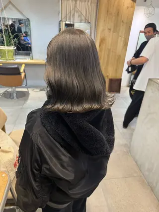 ミディアム カラー 艶カラー 🤍🫧/makoのヘアスタイル