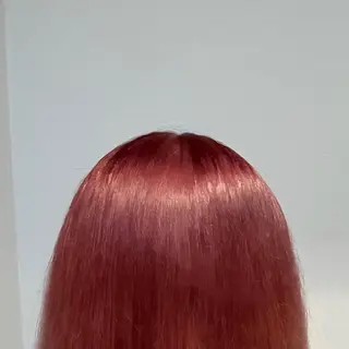 カラー *NIYONHAIR 古田百恵華*のヘアスタイル