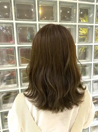 ミディアム カラー benji所属・Hamatsu Misakiのヘアスタイル