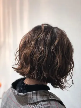 カラー パーマ 小川 美香のヘアスタイル