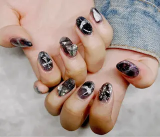 ネイル She   Nail所属・ISA_ BELLAのネイルデザイン