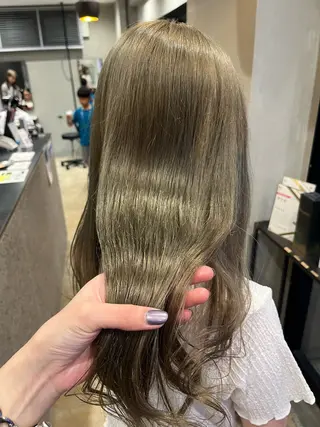 ロング カラー ヘアアレンジ みわ/博多 ブリーチ/メンズヘアのヘアスタイル