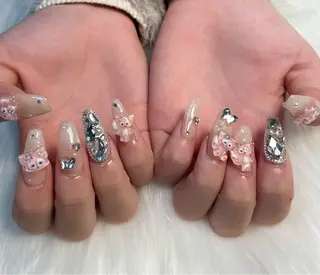 ネイル adorable 〈Kurumi〉のネイルデザイン