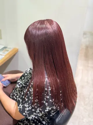 カラー YOLO by diar所属・飯野 ゆめかのヘアスタイル