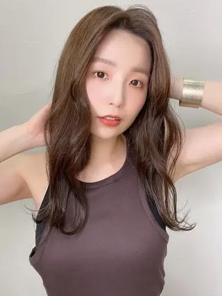 顔まわりレイヤー/ bob及川亜沙美のヘアスタイル