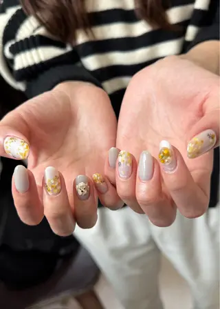 ネイル pointillé .ayaのネイルデザイン