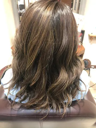 セミロング カラー 髪質改善/透明感 カラー/内藤有須加のヘアスタイル