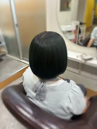 ミディアム カラー 梅原 姫🍬🐰のヘアスタイル