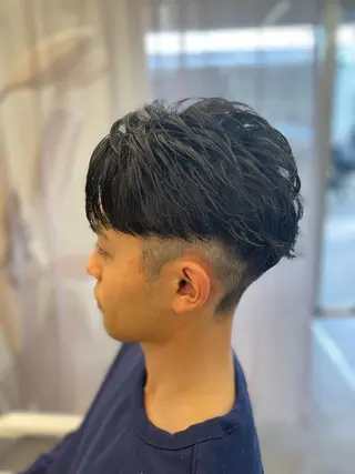 メンズ LoRE hair coordinate 京都駅前店所属・島田 龍生のヘアスタイル