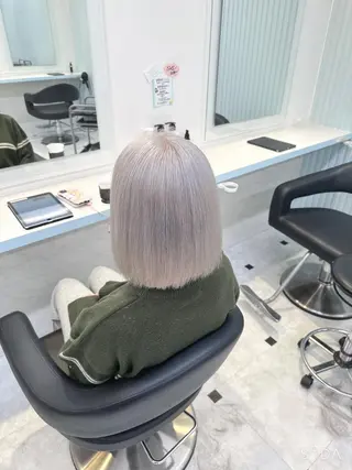 ミディアム カラー 🪄池袋ハイトーン 🪄ブリーチカラーのヘアスタイル