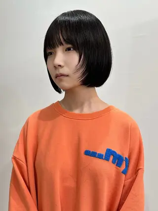 ショート カラー 切りっぱなしボブ/ デザインカラー店長のヘアスタイル